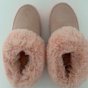 Sorel coffee run slippers